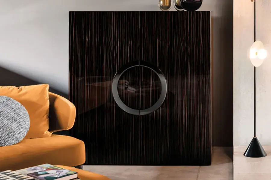 Mobile Archipenko Madia - Minotti - legno lucido